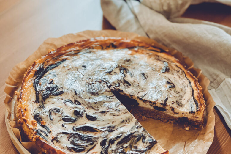 Digestive põhjal kohupiima-šokolaadikook